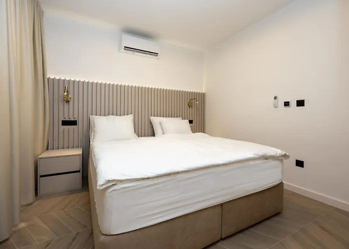 Roma Sauna And Hydrotherapy Pool Villa