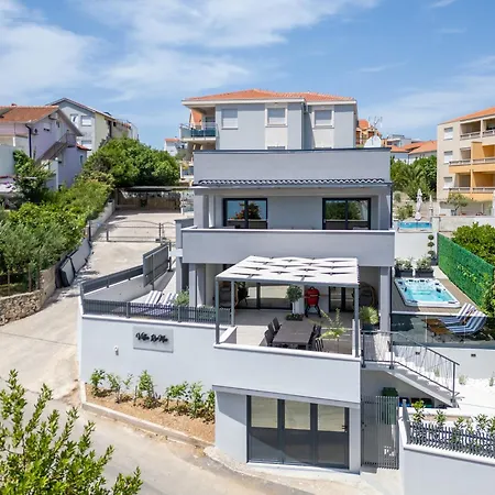 Roma Sauna And Hydrotherapy Pool *