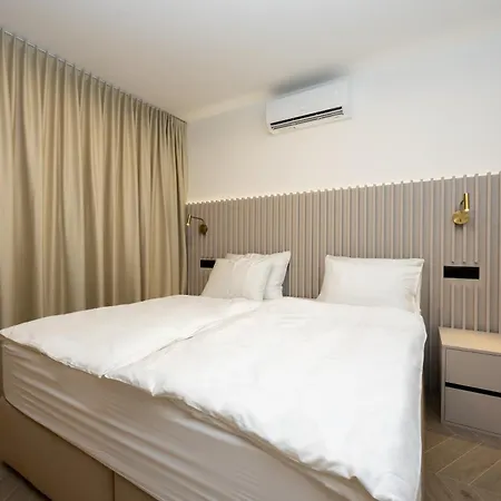 Roma Sauna And Hydrotherapy Pool فيلة