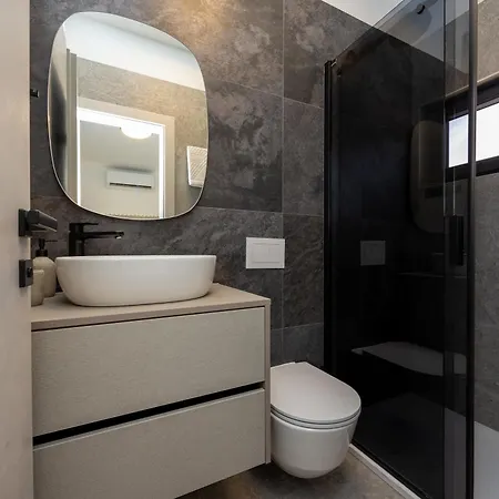 Roma Sauna And Hydrotherapy Pool Вілла *