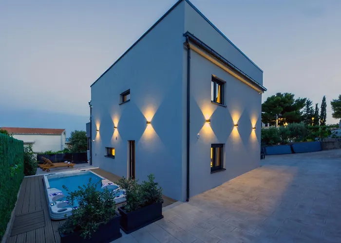 Roma Sauna&hydrotherapy Pool * Trogir