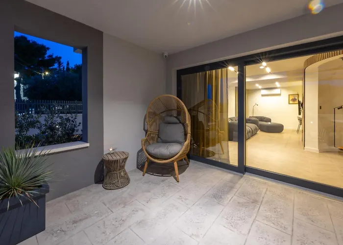 Roma Sauna&hydrotherapy Pool Villa *